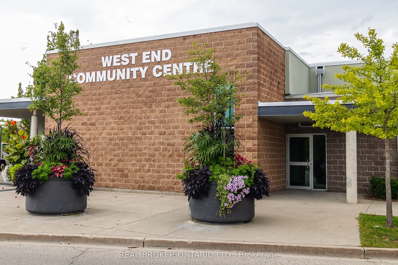 14 Pamela Place — photo 40