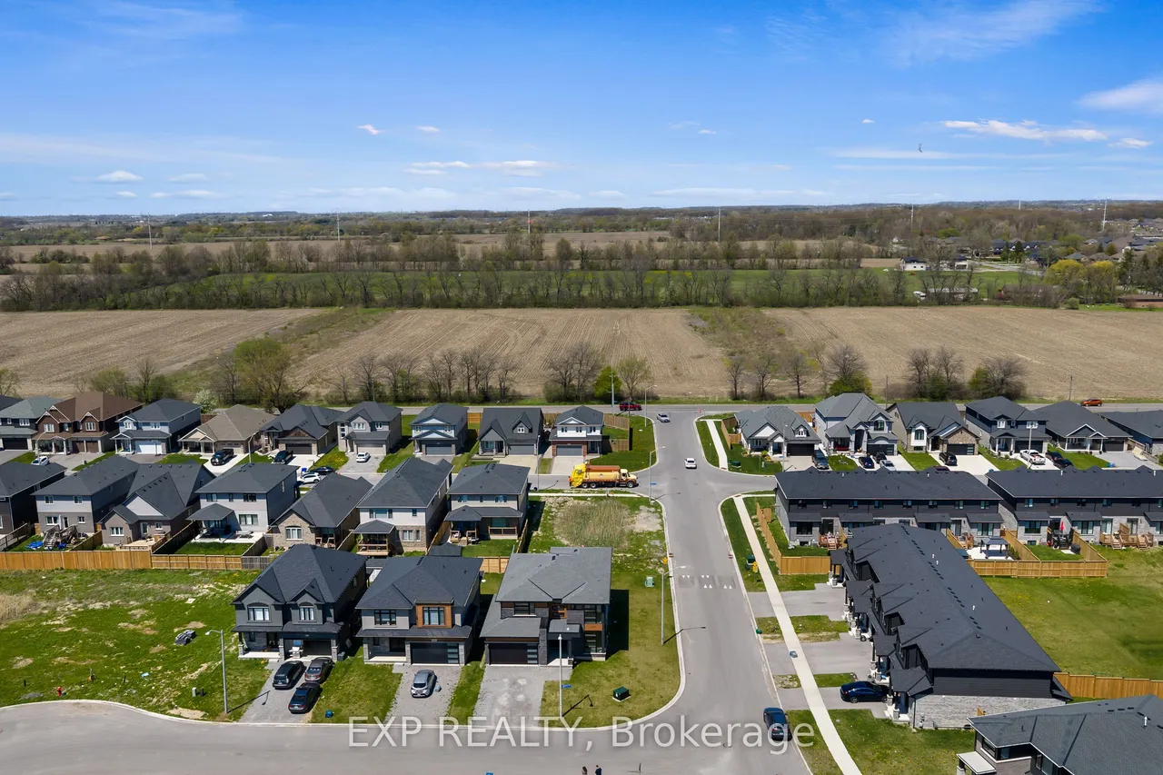 7365 Jonathan Drive — photo 39