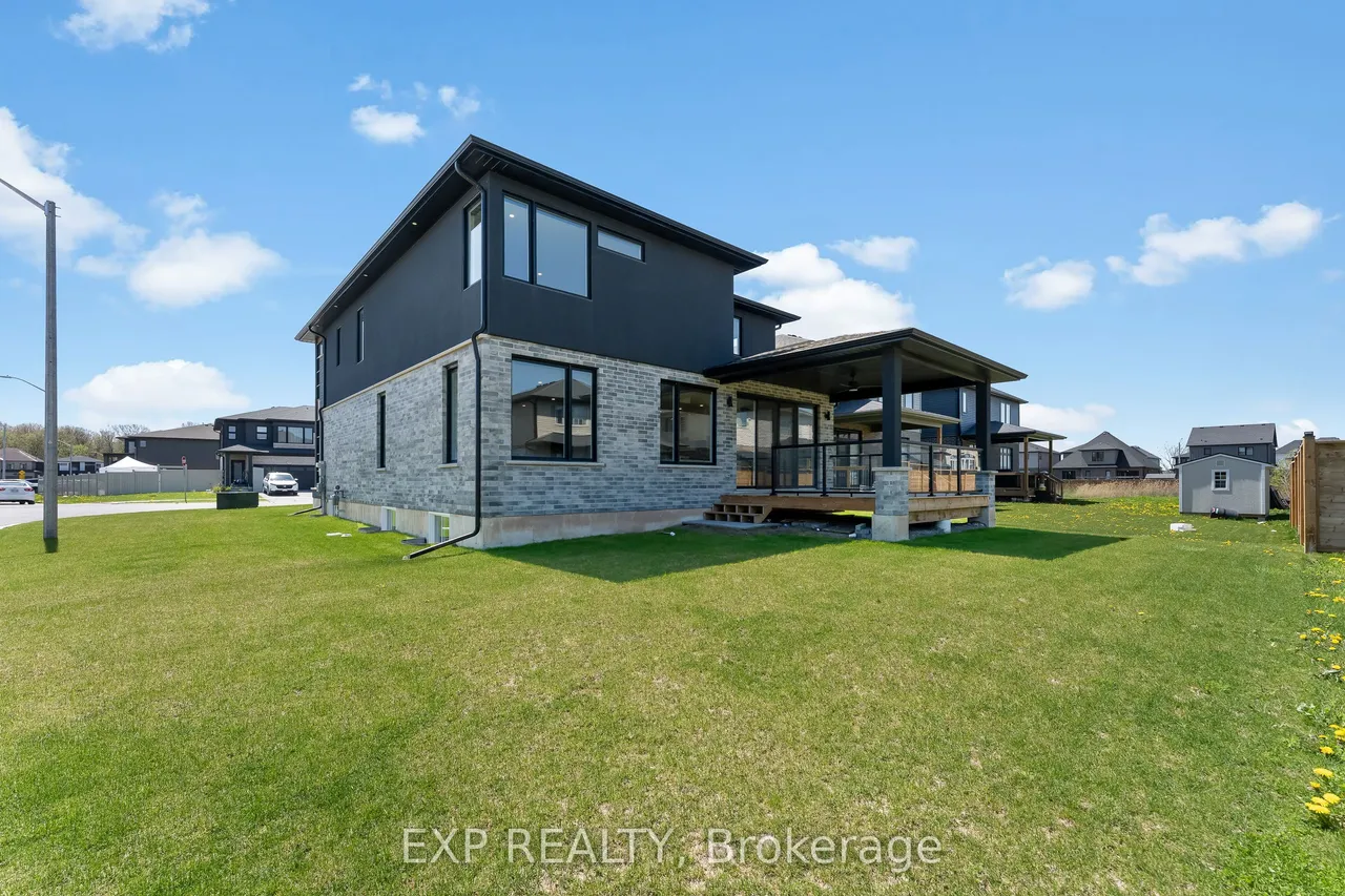 7365 Jonathan Drive — photo 38