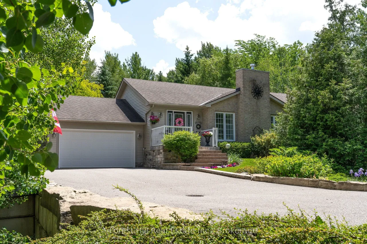 131 Aspen Way — photo 2