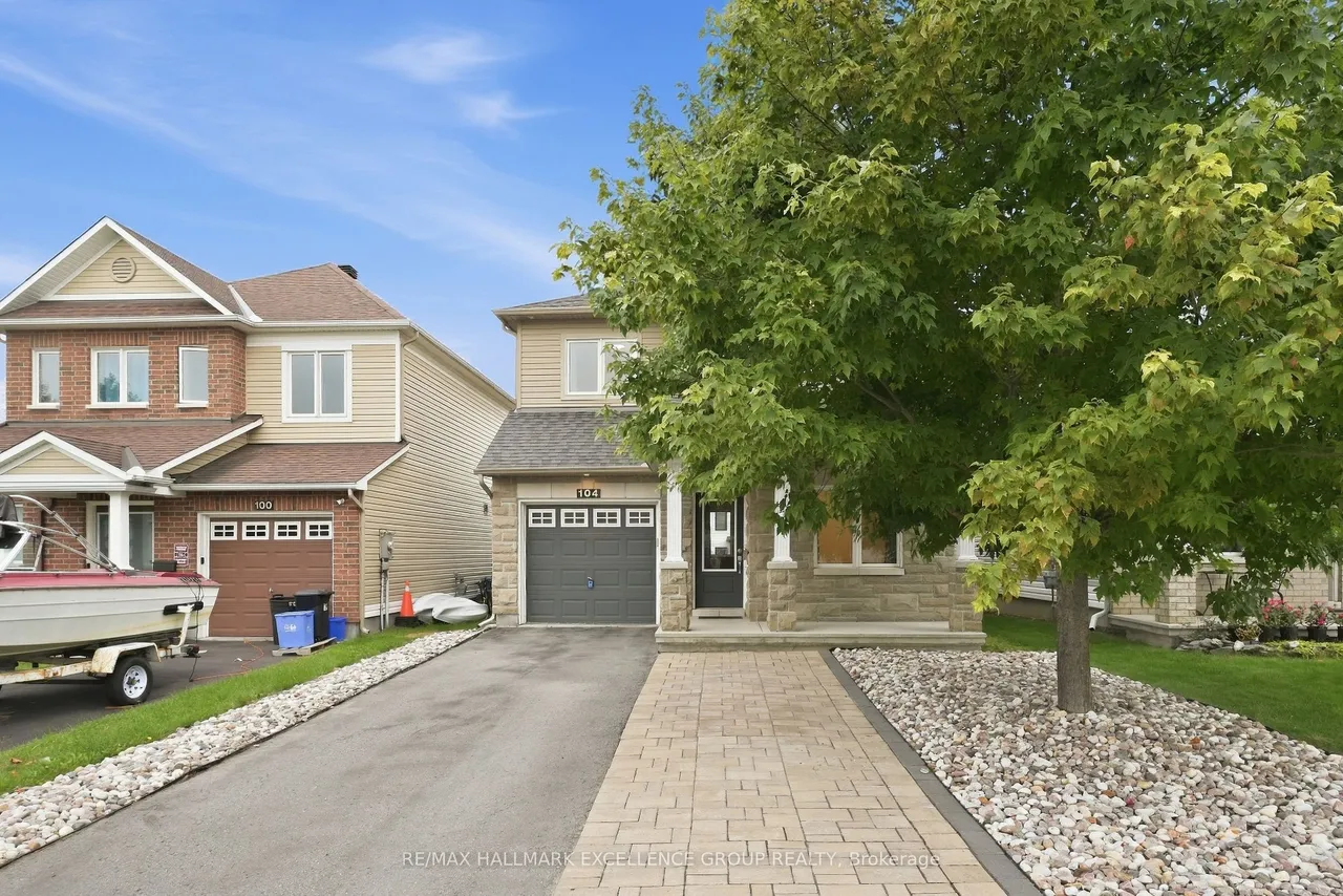 104 Onyx Crescent — photo 48