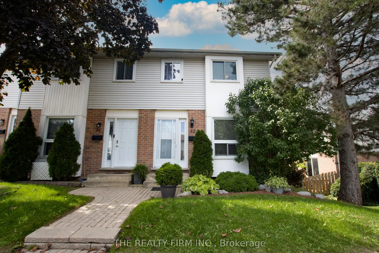 110 Deveron Crescent