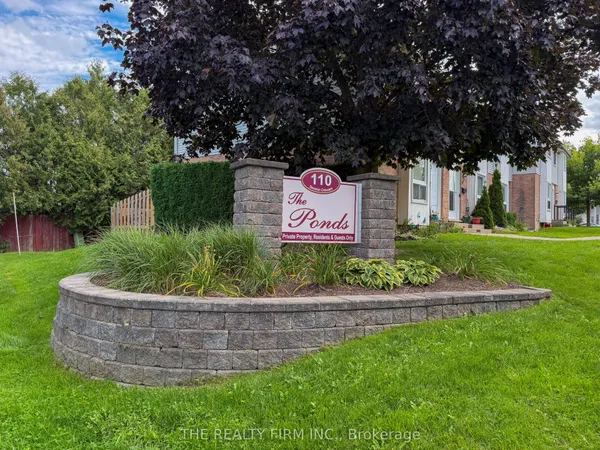 110 Deveron Crescent — photo 2