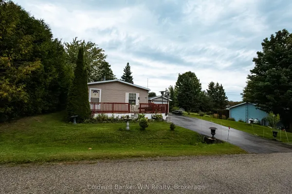 19 Grand Vista Drive — photo 2