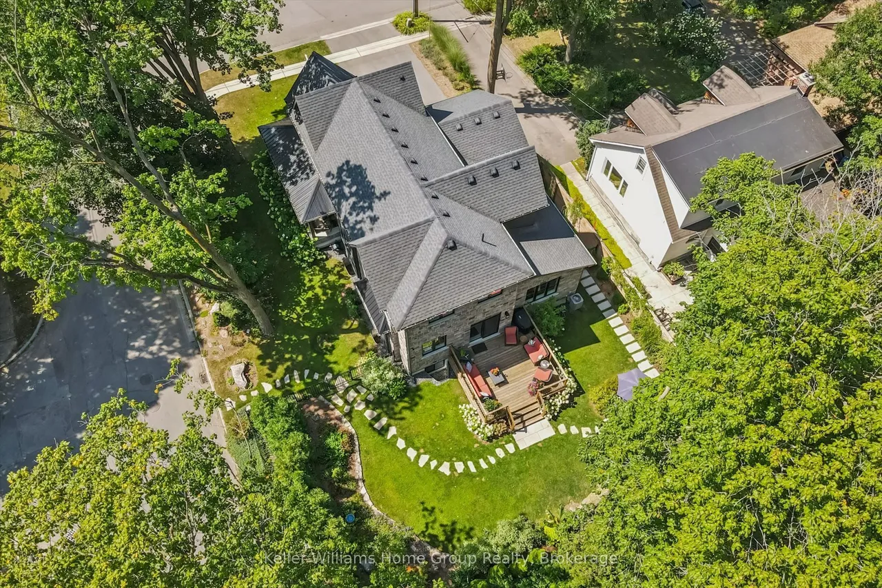 24 FOREST HILL Drive — photo 46