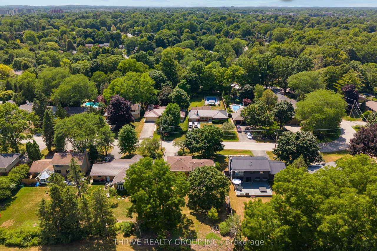 85 BLOOMFIELD Drive — photo 39