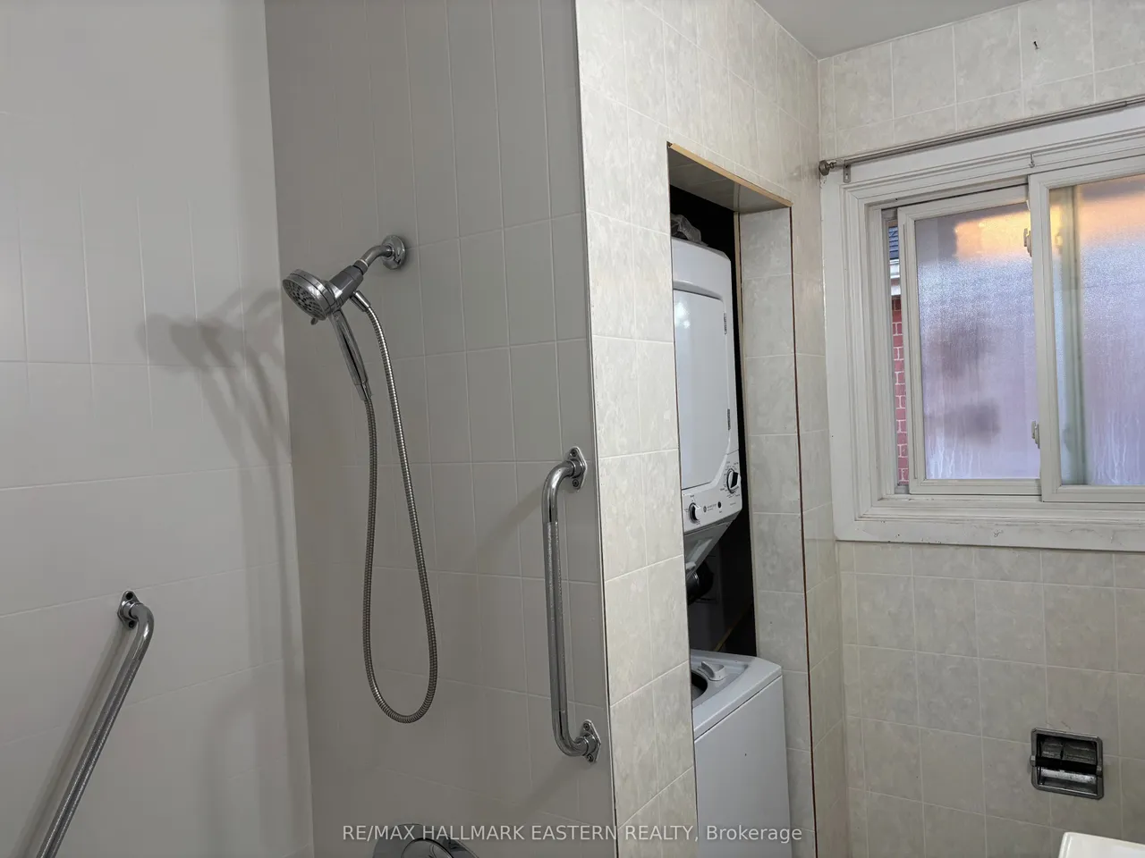 893 Ford Street — photo 9