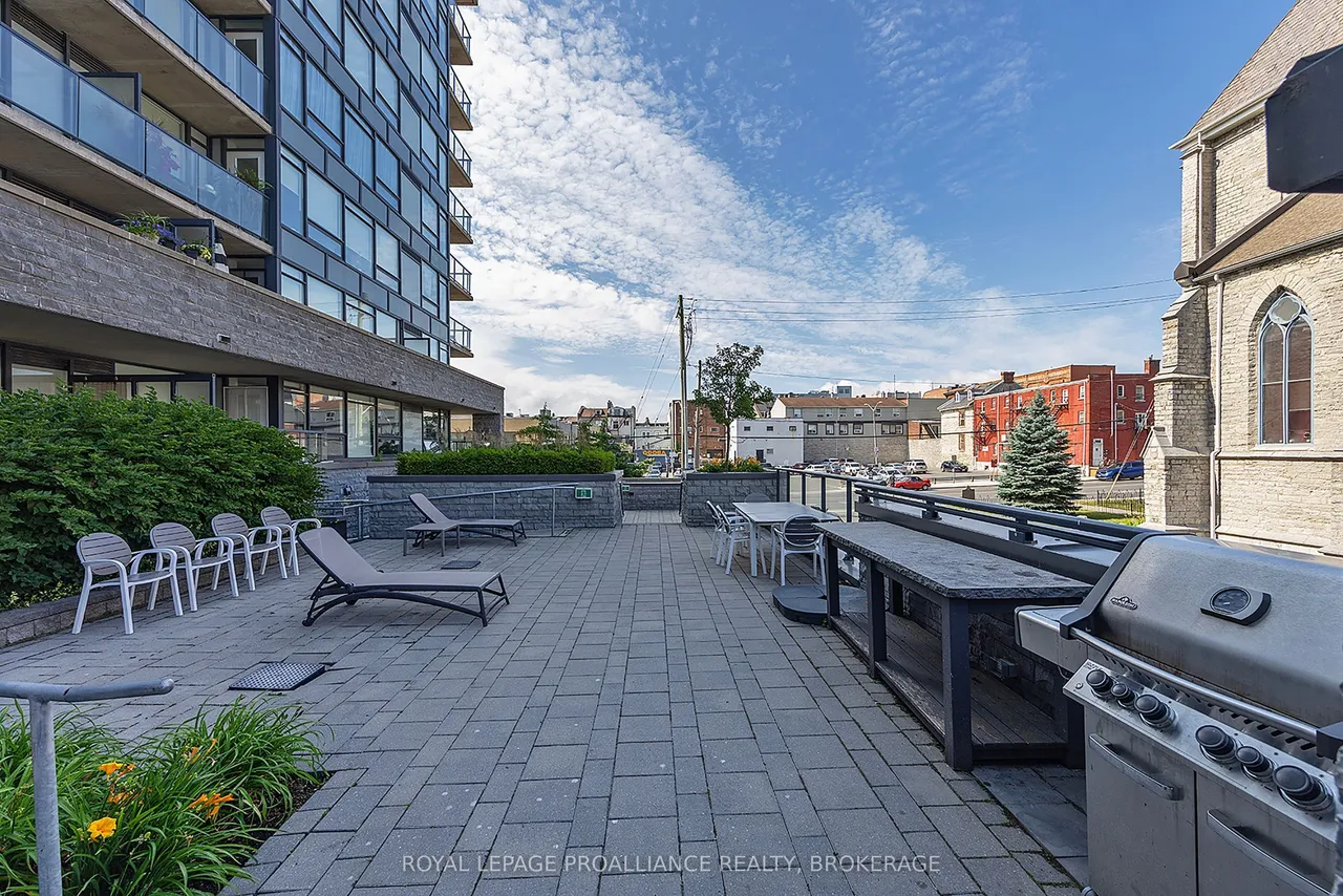 121 Queen Street — photo 32