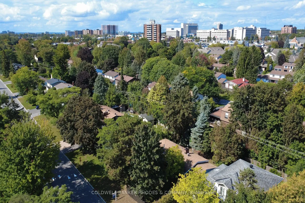 11 Wallford Way — photo 32
