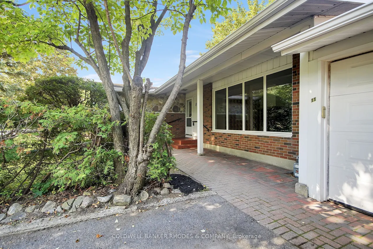 11 Wallford Way — photo 2