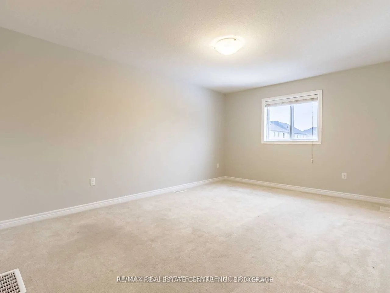 270 Ambrous Crescent — photo 9