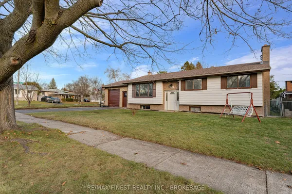 602 Watford Place — photo 2