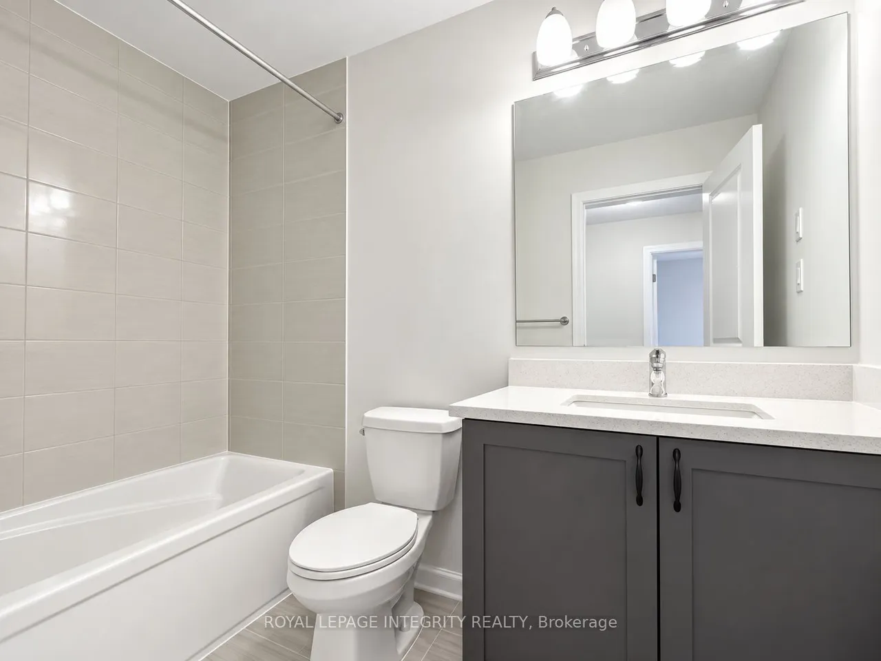 286 Elsie Macgill Walk — photo 26