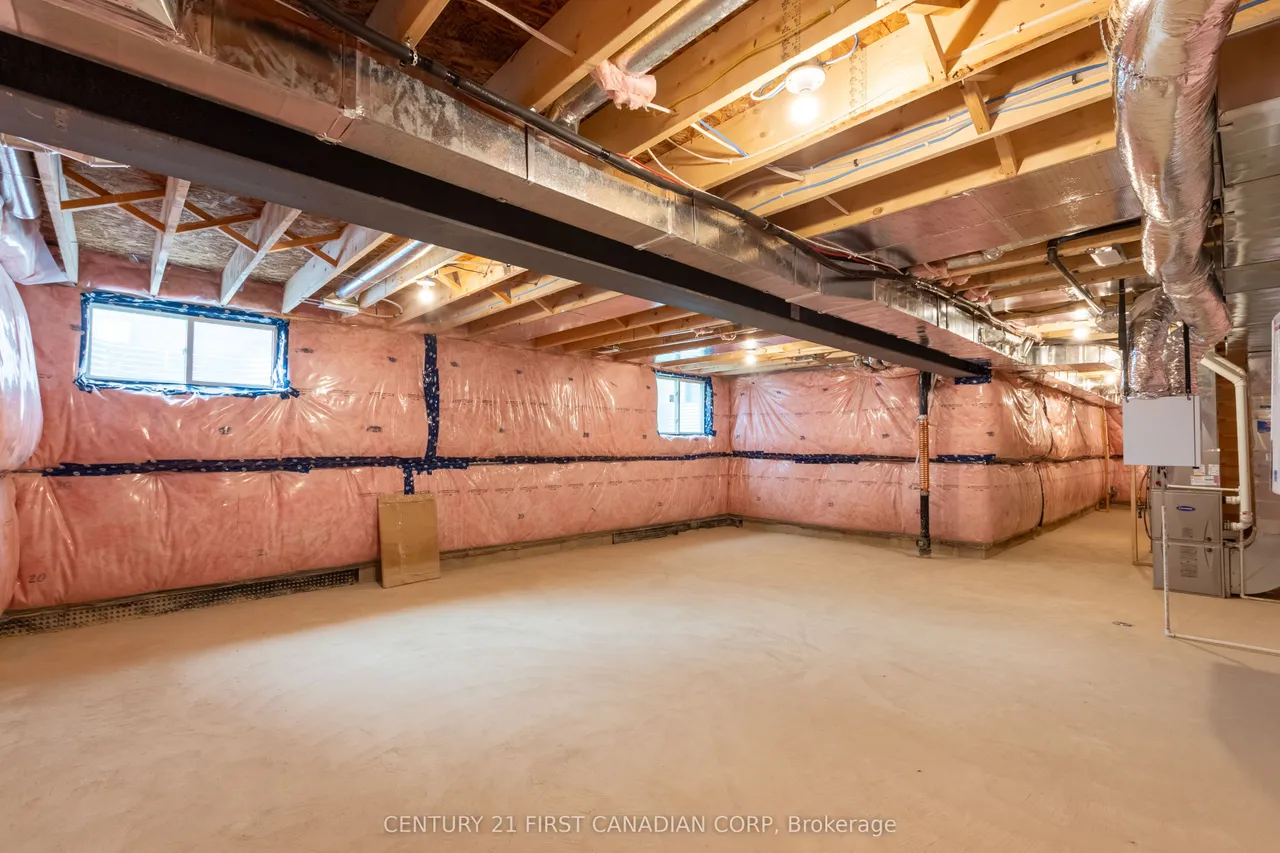 6453 Royal Magnolia Avenue — photo 22