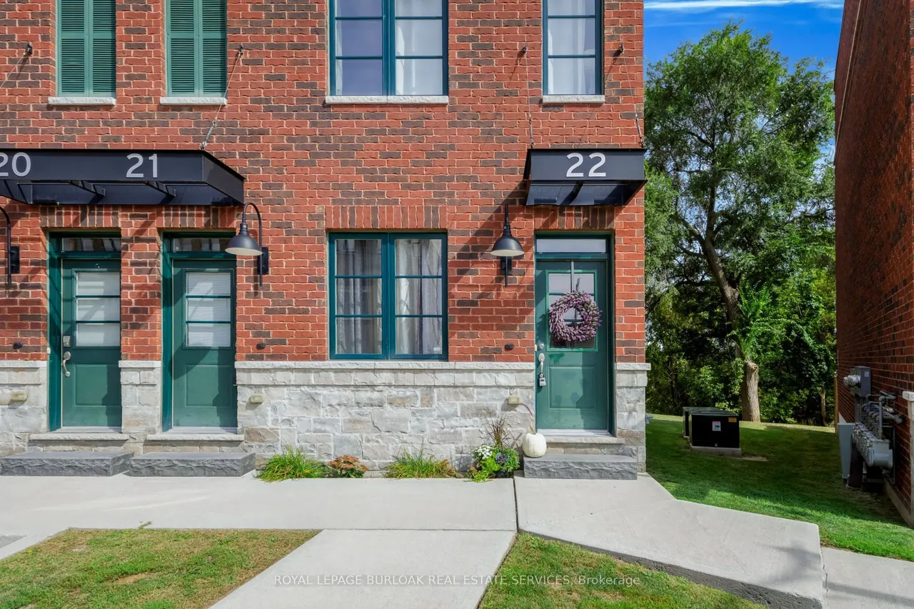 290 Barton Street, Unit 22 — photo 3