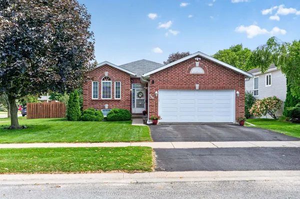 540 Sackville Crescent