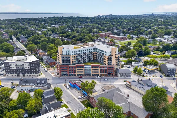 652 Princess Street