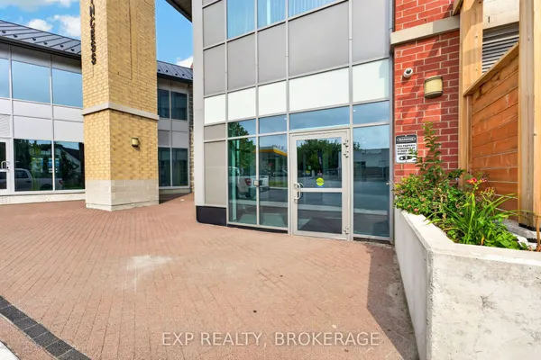 652 Princess Street — photo 2