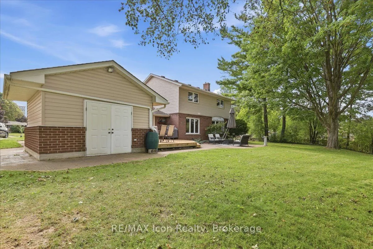 38 Lyle Place — photo 7