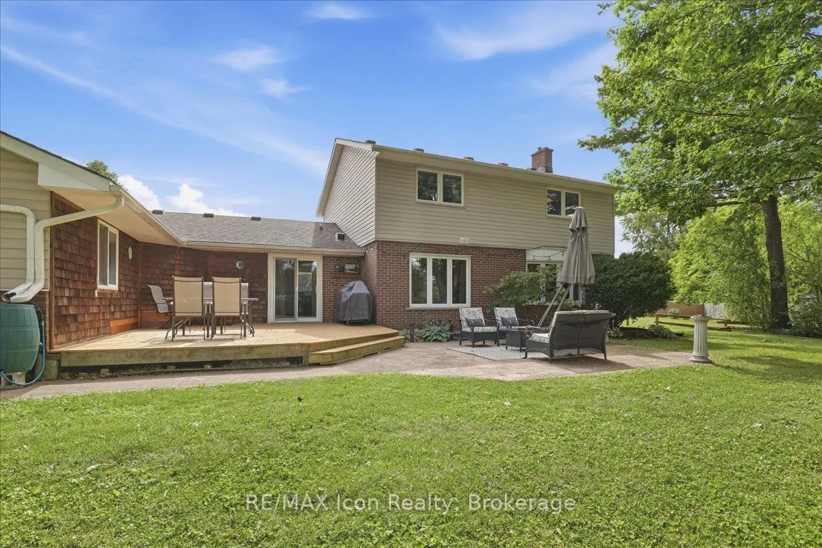 38 Lyle Place — photo 8