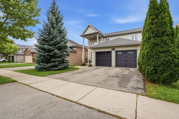 1687 Coronation Drive — photo 2