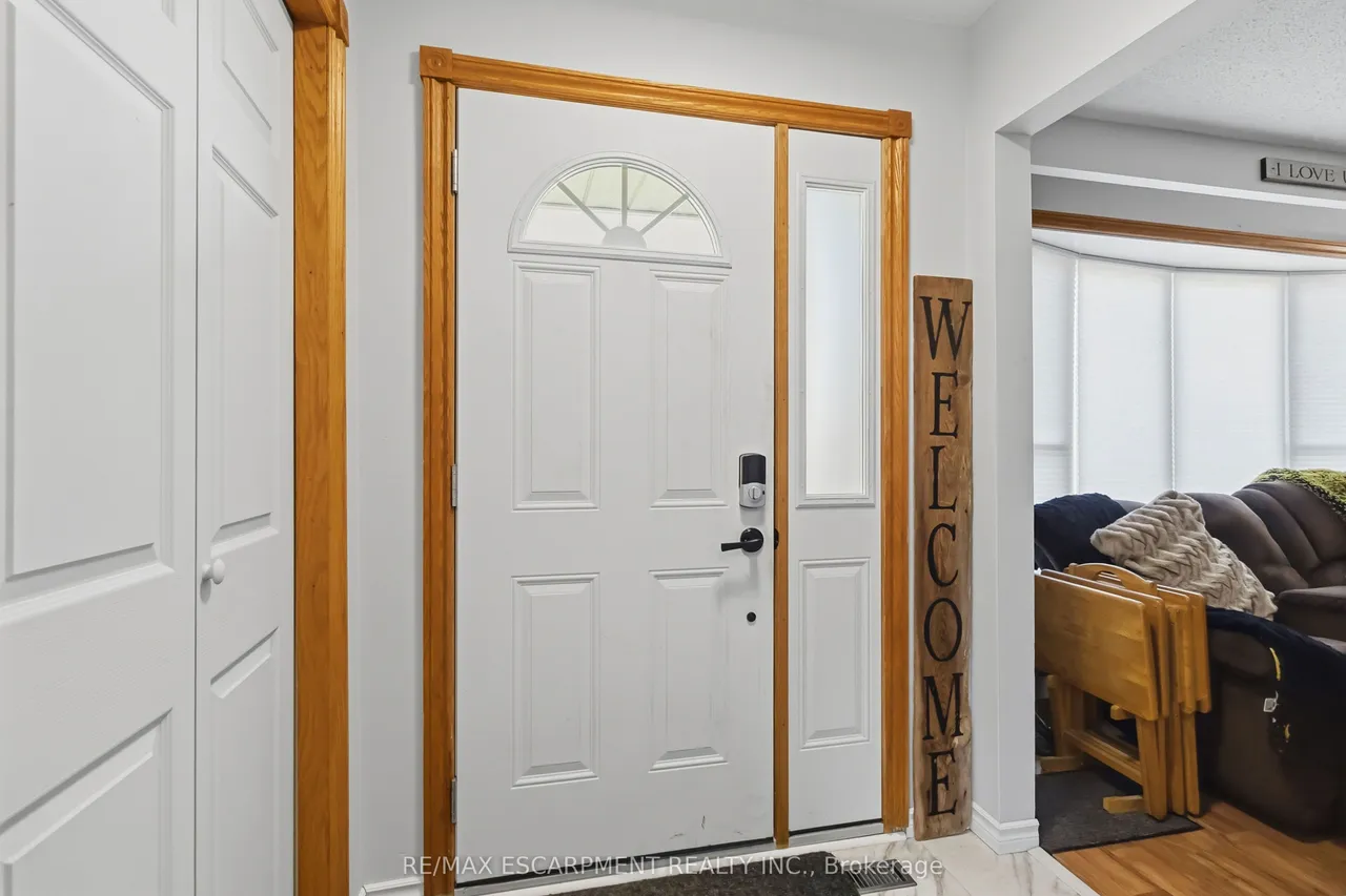 47 Abeles Avenue — photo 3