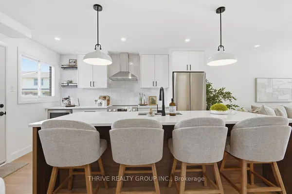 51 Sholto Drive