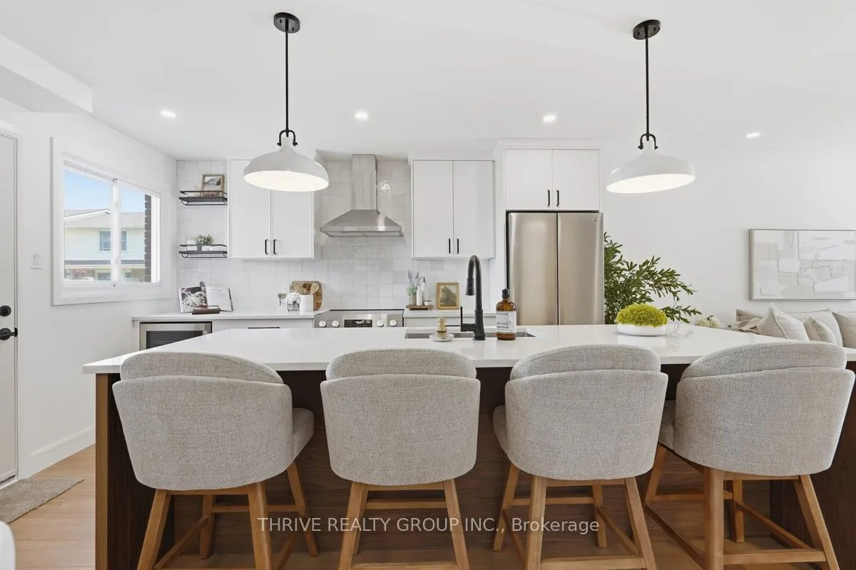 51 Sholto Drive