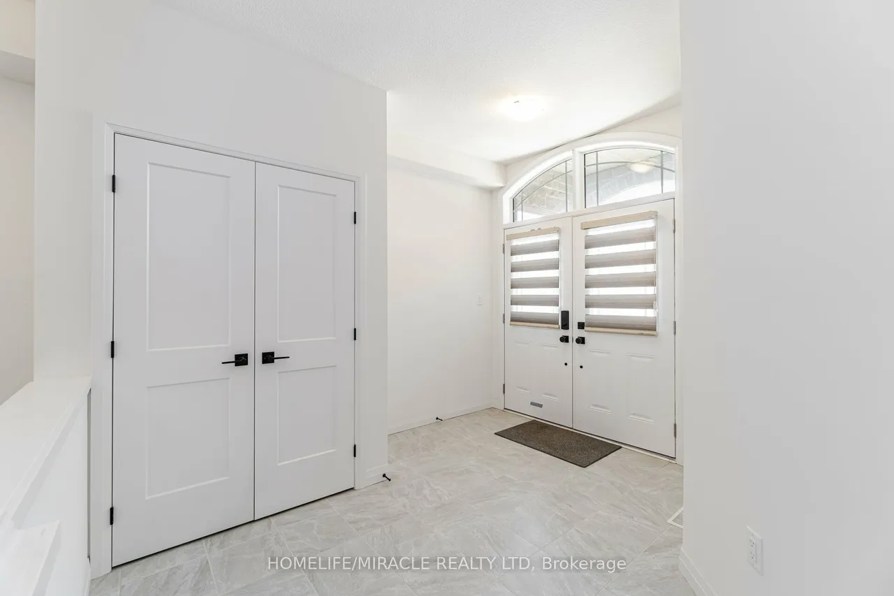 105 Court Drive — photo 3