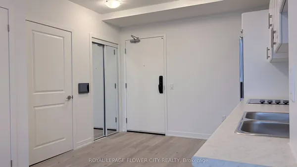 461 Green Road — photo 2