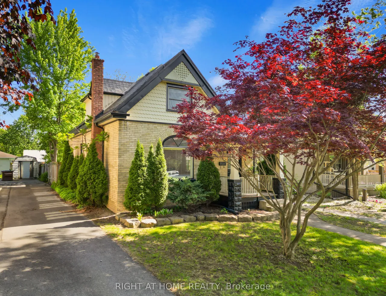 455 St James Street — photo 2