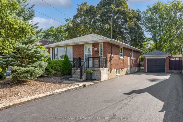 67 Wardrope Avenue — photo 2