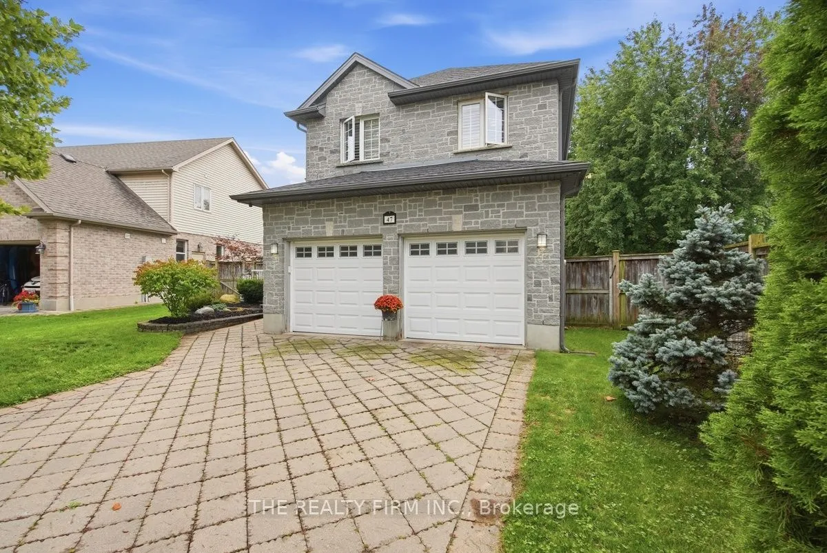 47 Greyrock Crescent — photo 2