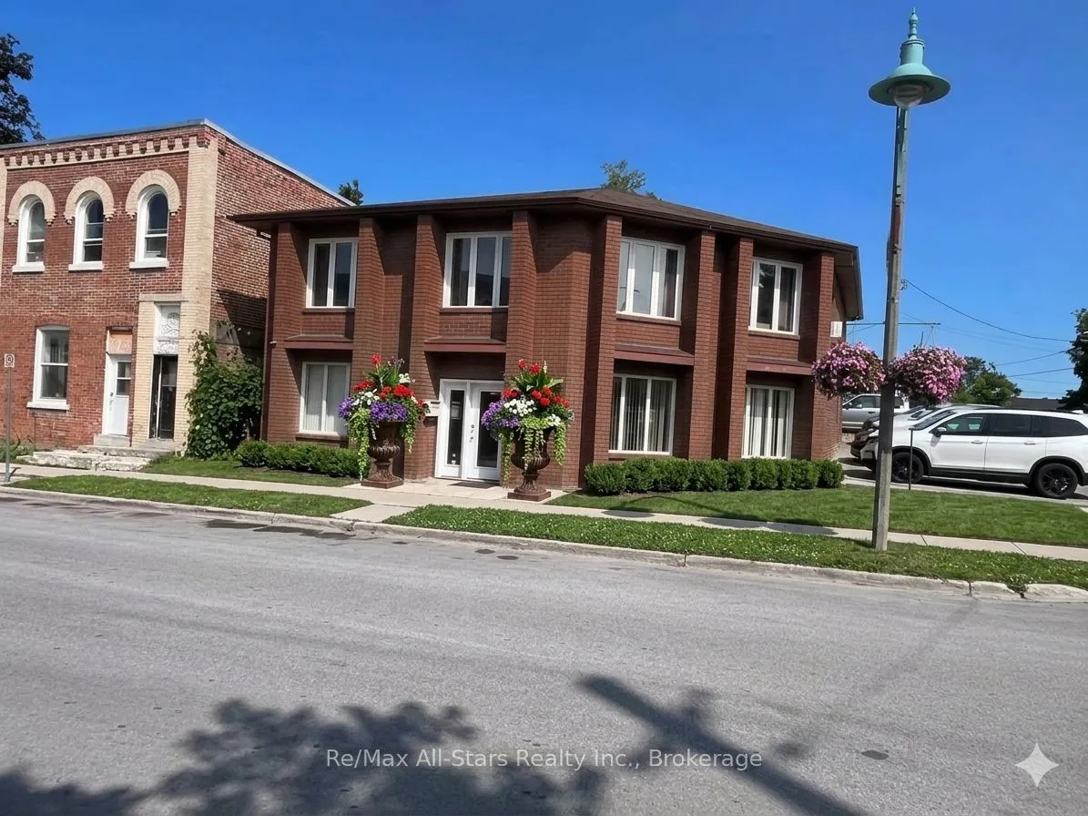 82 King Street