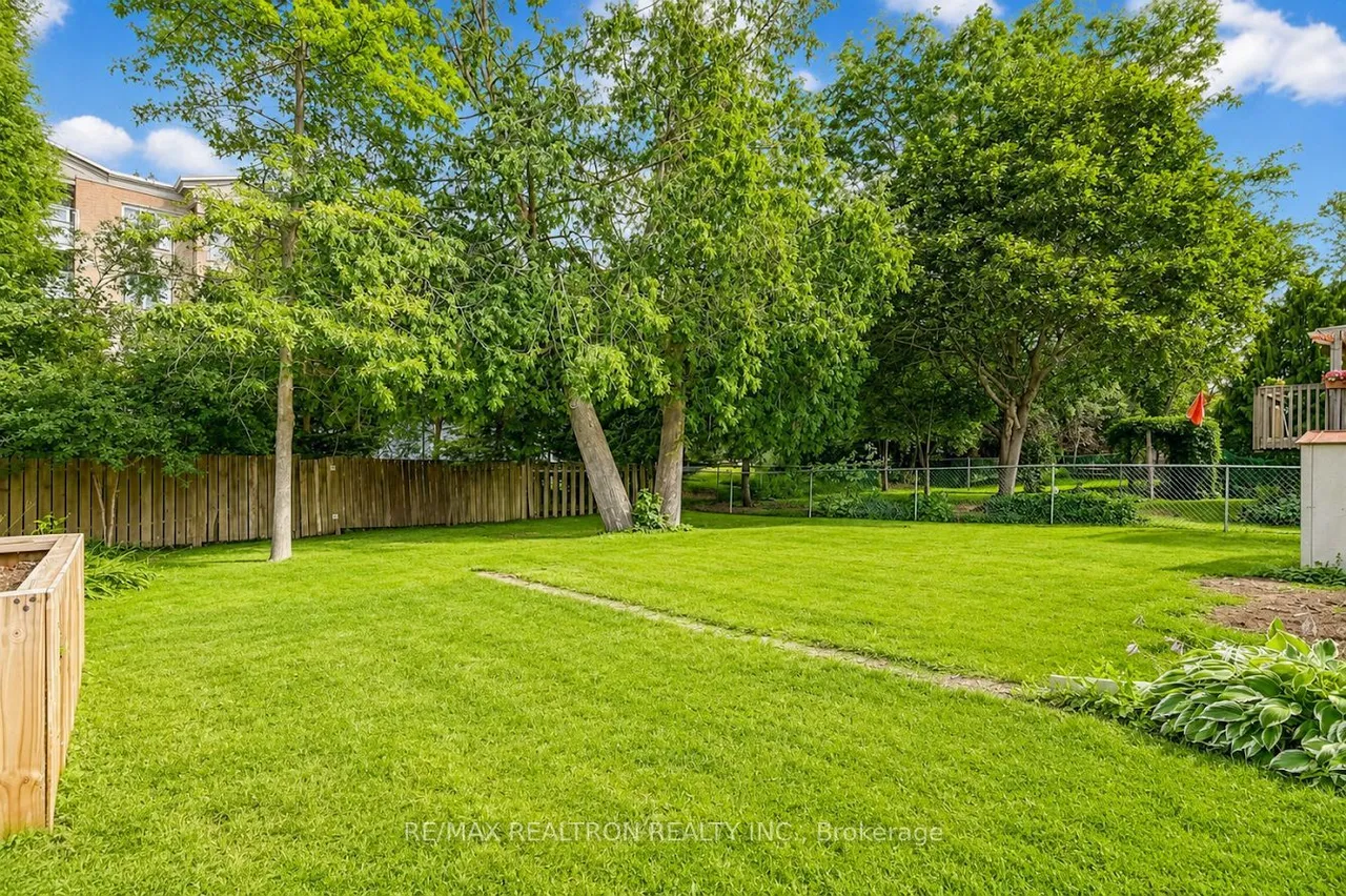 938 Whitefield Drive — photo 41