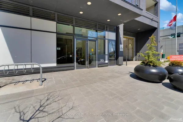 203 Catherine Street W — photo 2