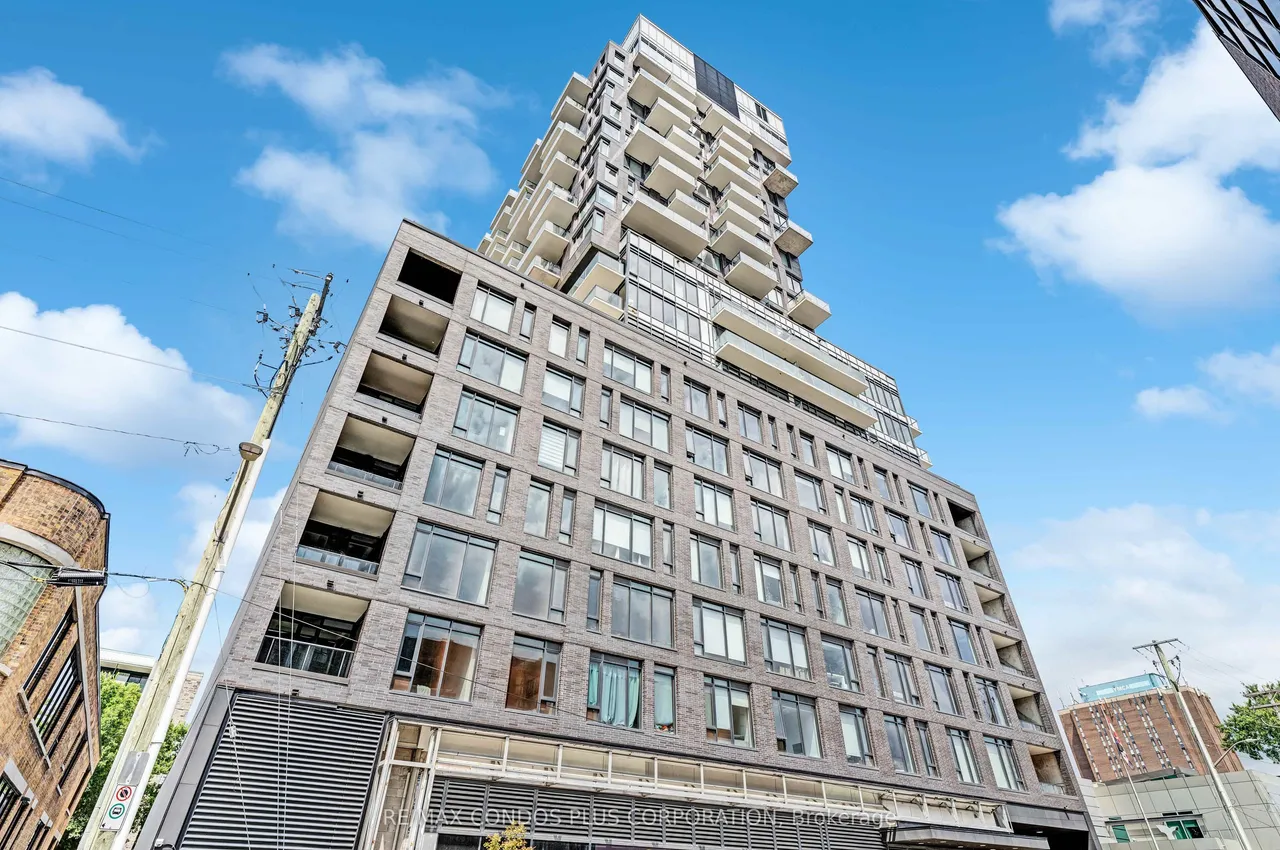 203 Catherine Street W