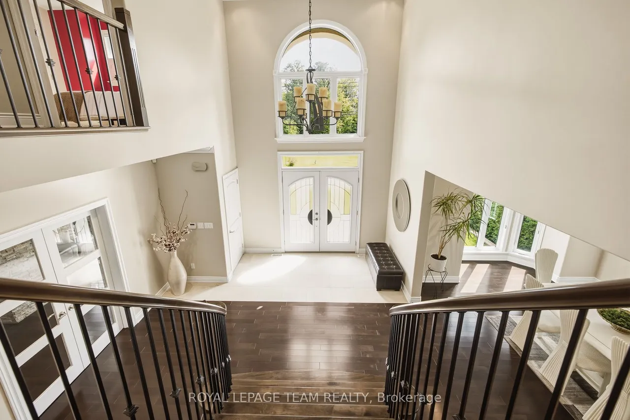 1419 Balmoral Drive — photo 3