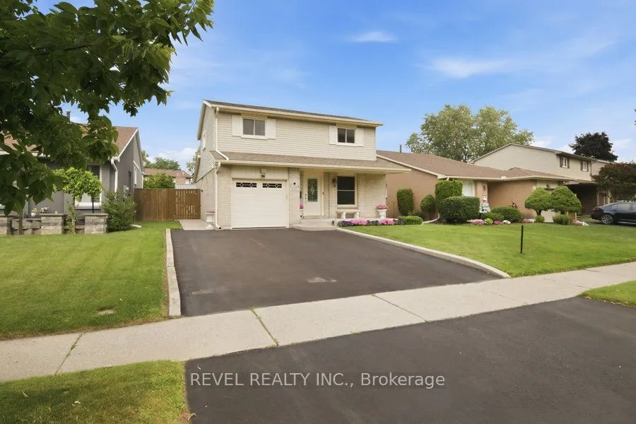 119 Brantwood Park Road — photo 3