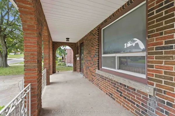 5663 Morse Avenue — photo 2