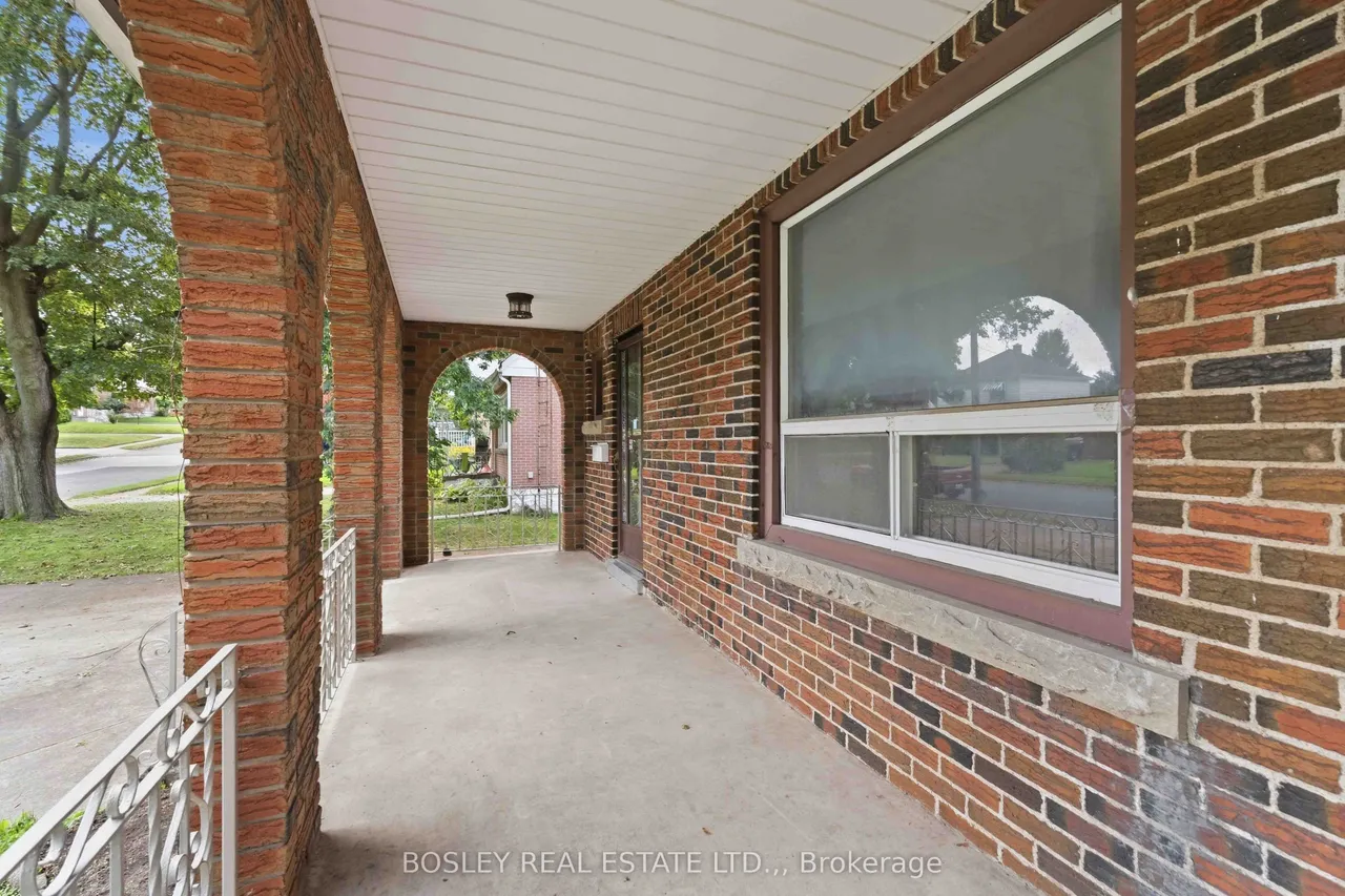 5663 Morse Avenue — photo 2