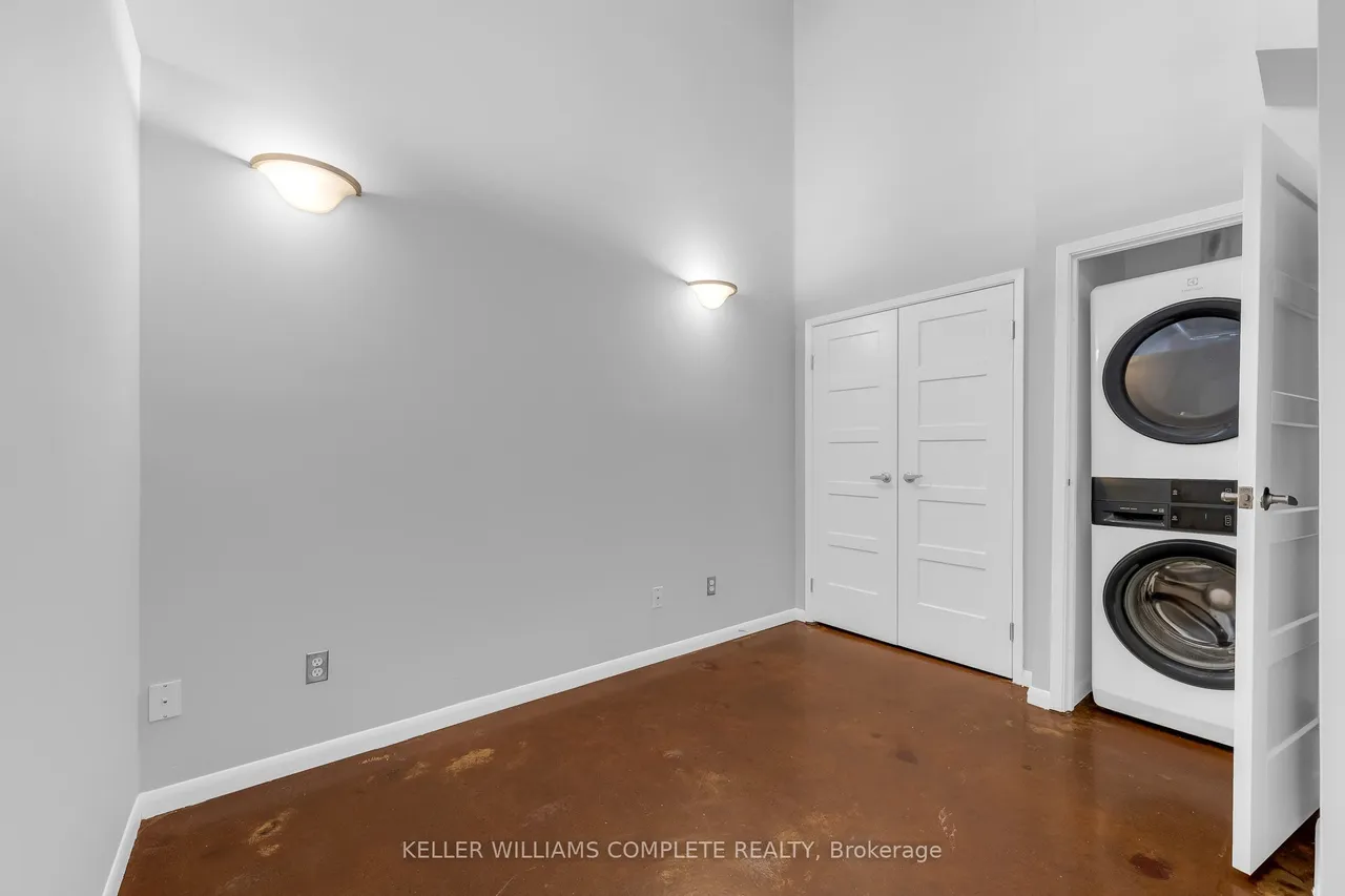 11 Rebecca Street — photo 15