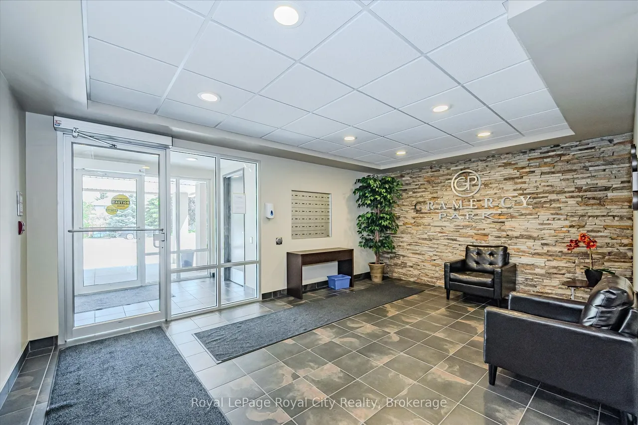901 Paisley Drive — photo 3