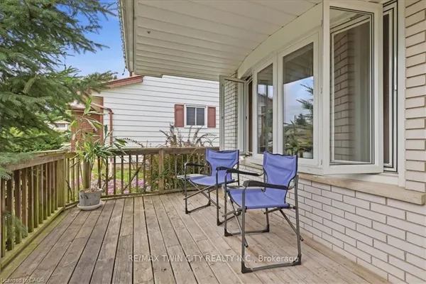 18 Forest Glen Court — photo 2