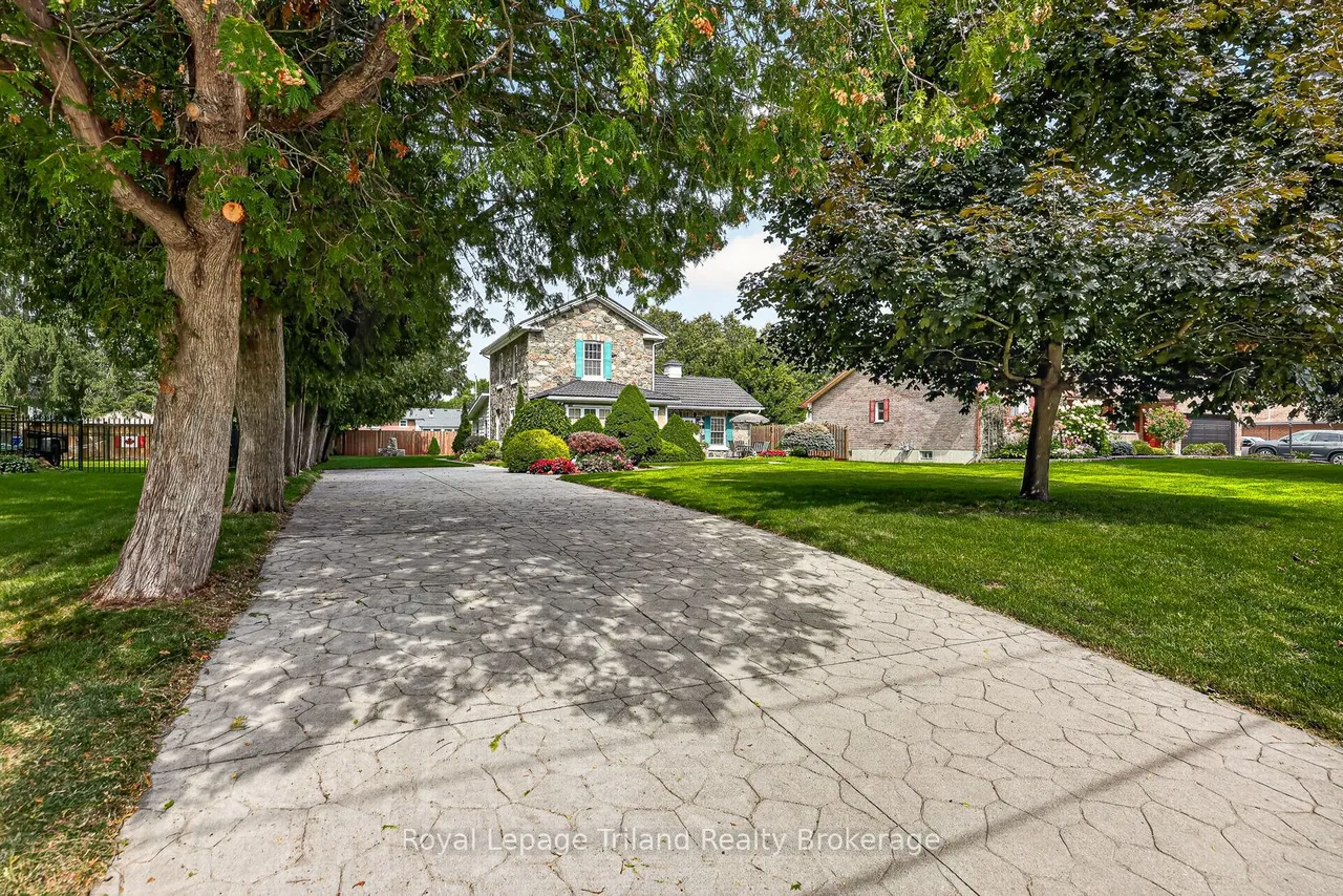 184 Washington Street — photo 3