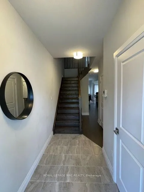 4839 Pettit Avenue — photo 2