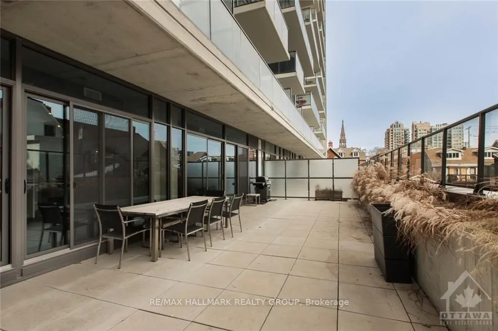 224 LYON Street — photo 15