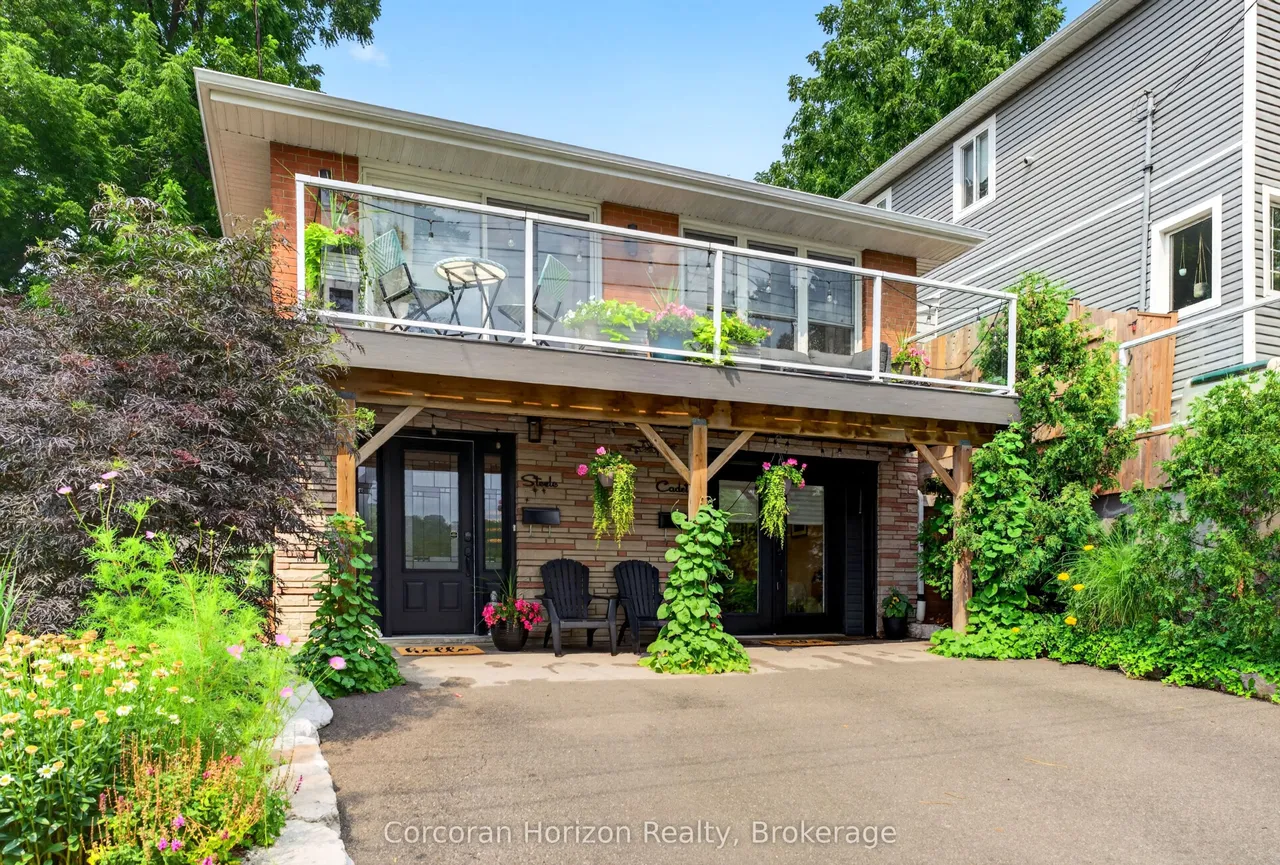 592 Aberdeen Avenue — photo 3