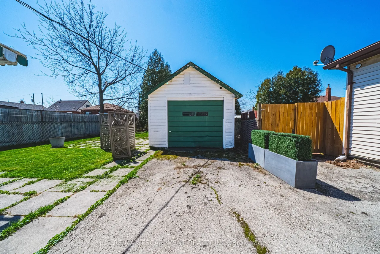 28 Munn Street — photo 2