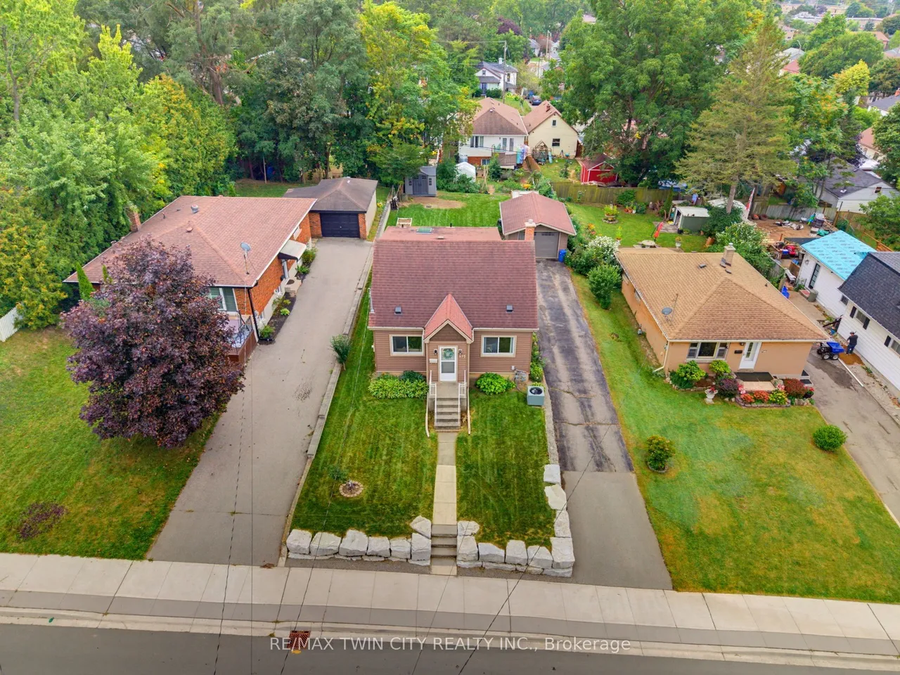 373 Chatham Street — photo 3